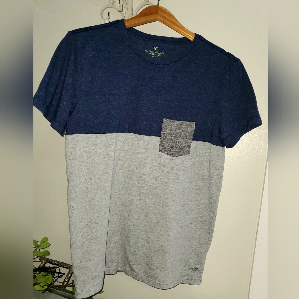 Set Of 2 American Eagle Young Men's Tees Navy & Gray Cotton Blend Garment  M